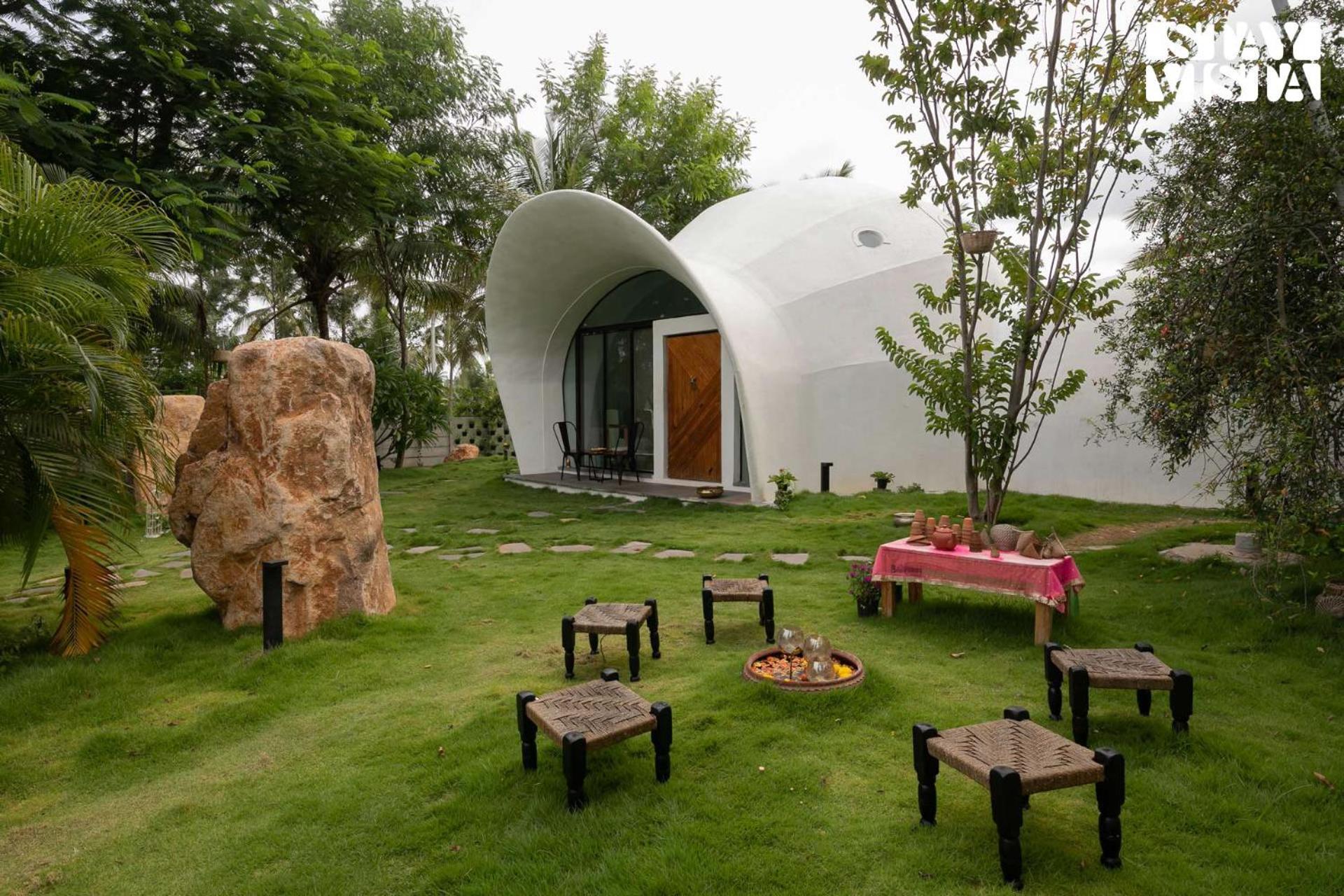 Stayvista At Shwaas Mysore With Private Pool Exteriör bild
