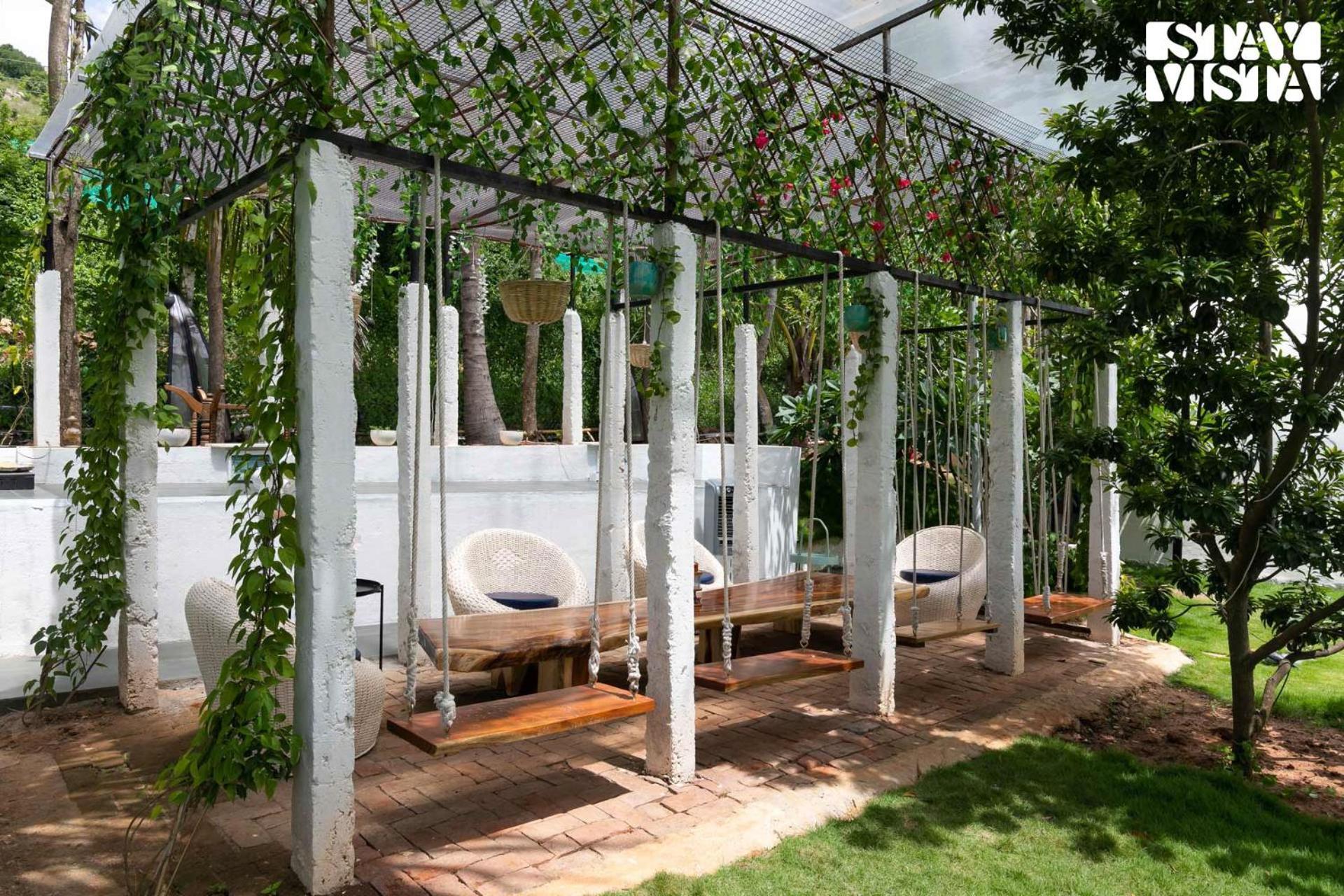 Stayvista At Shwaas Mysore With Private Pool Exteriör bild